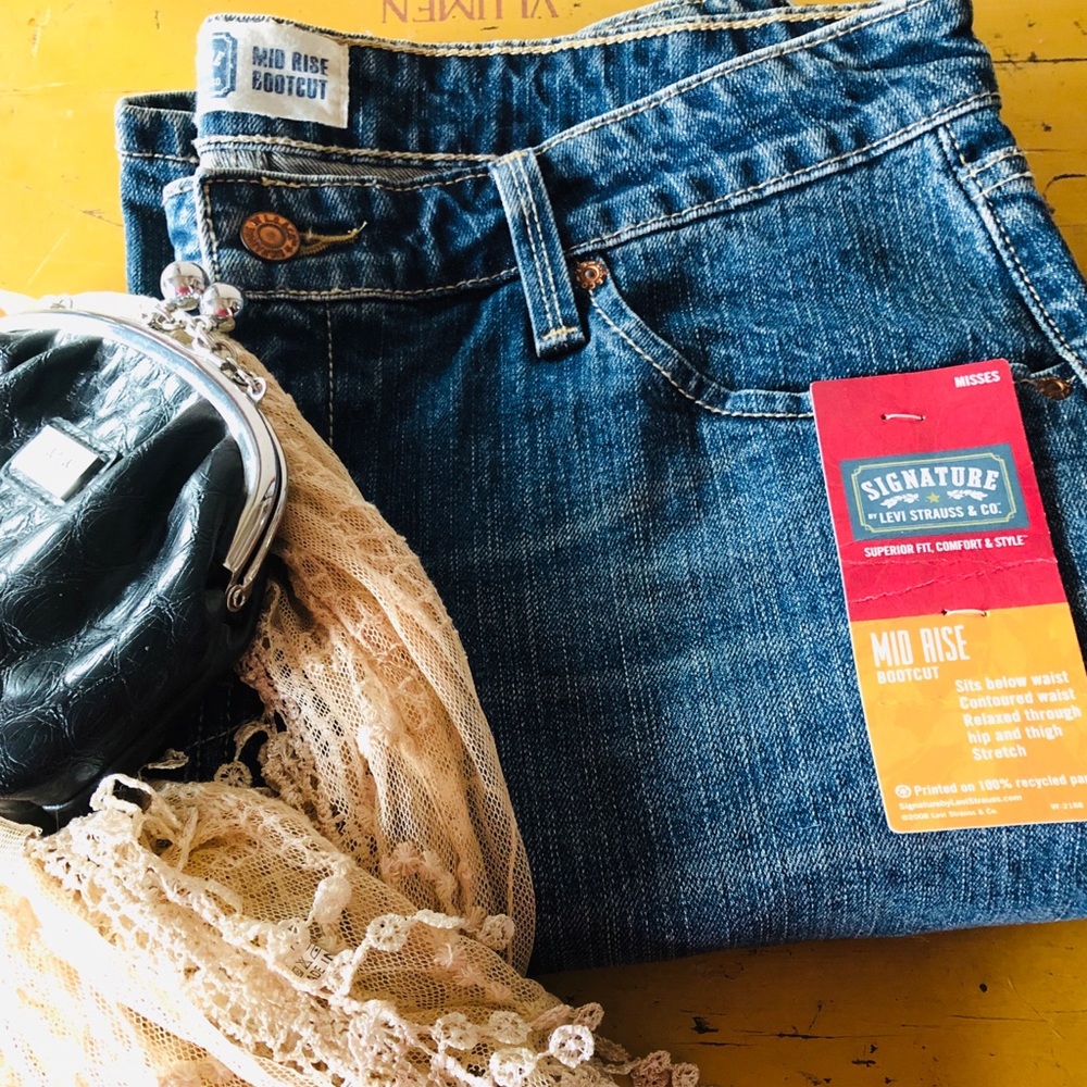 Levi Strauss Signature Jeans Size Misses 12 Long Mid Rise Bootcut New With Tag